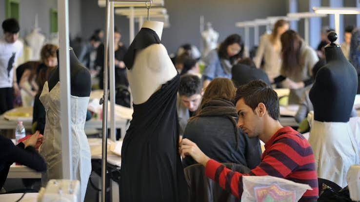بهترین دانشگاه های طراحی لباس جهان 6 بهترین دانشگاه های طراحی لباس