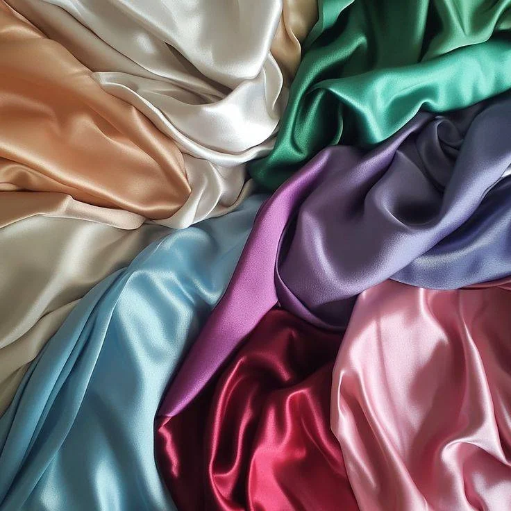 پارچه ساتن چیست؟ انواع ساتن + 7 نکته مهم در دوخت لباس ساتن 7 satin fabric 3
