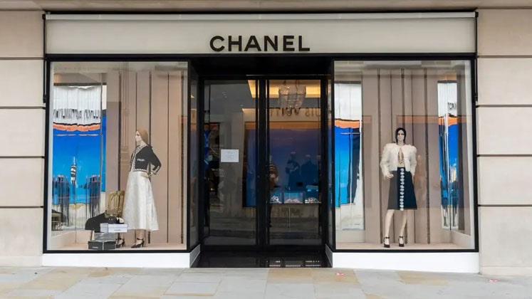 تفاوت طراحی لباس و طراحی دوخت 5 برند Chanel